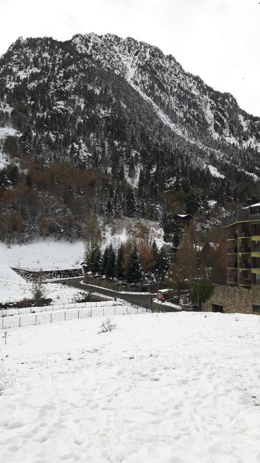 Comfortable Studio With Mountain View In Arinsal 40 M² + Ski Storage Exterior foto